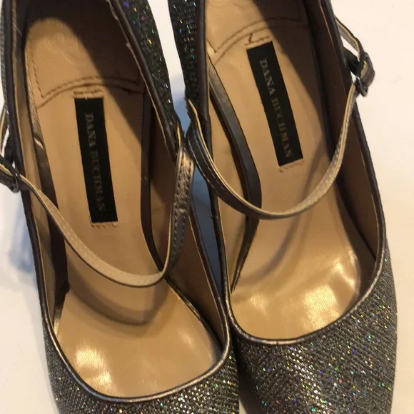 Ladies 9 m Dana Buchman silver sparkle pumps - Picture 6 of 14
